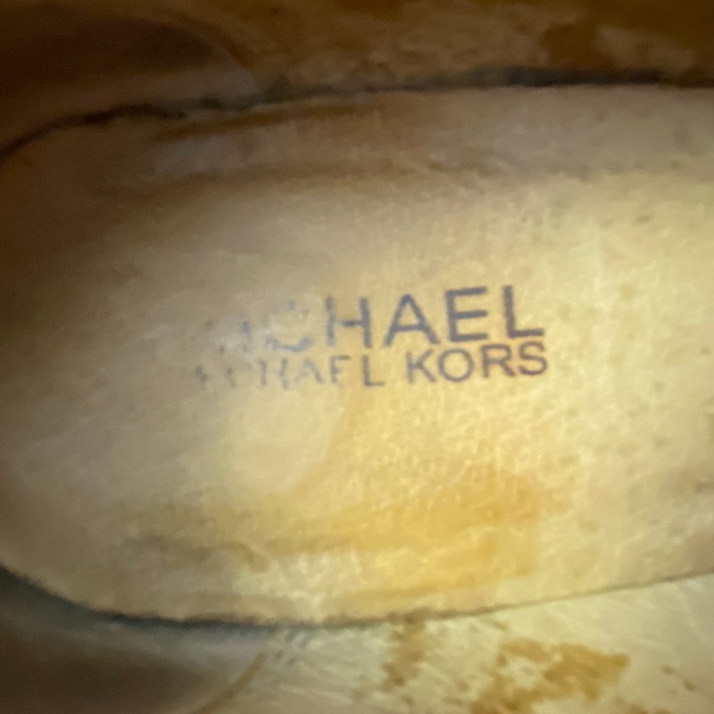 EUC Vintage Michael Kors Winter Warrior Leather Stacked Heels-8 1/2 - Picture 11 of 16